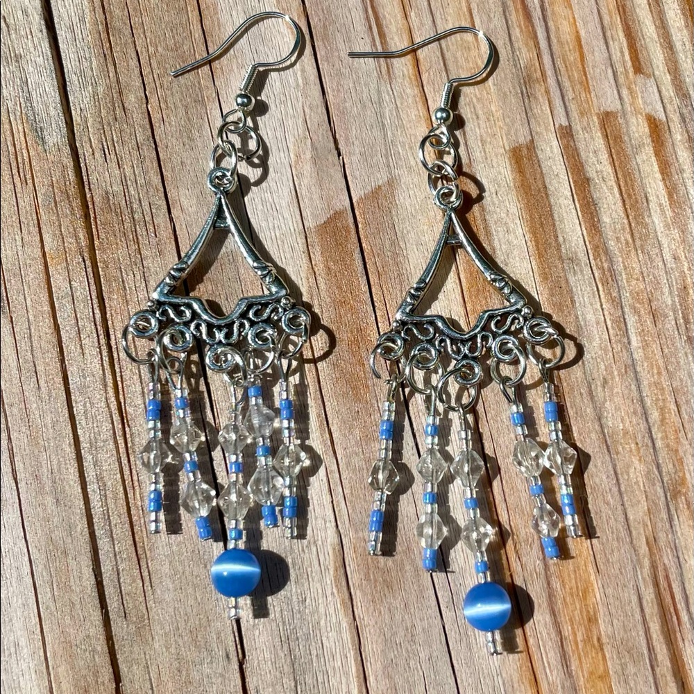 Casual glam dangle earrings